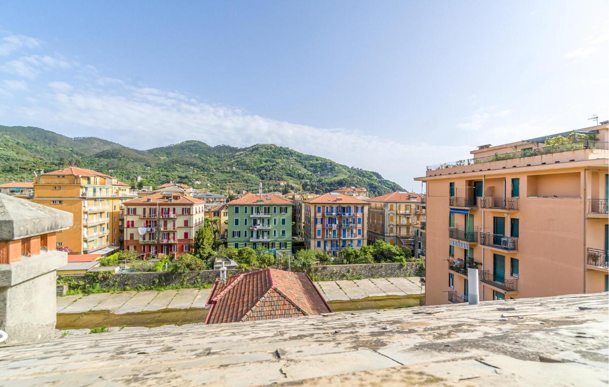 Gorgeous Apartment In Levanto With Kitchen Εξωτερικό φωτογραφία